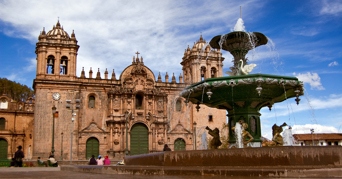 Cusco’s Plaza de Armas pulses with history and energy—once the heart of the Inca Empire, now a vibrant gathering place surrounded by colonial churches, cafes, and panoramic Andean views.